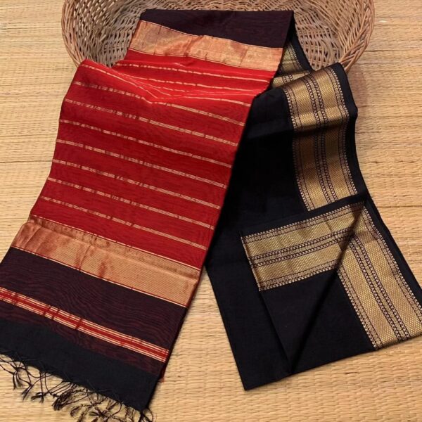 Black 🖤 and ♥️ Red Maheshwari Saree